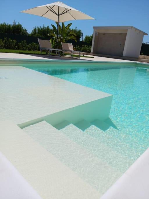 Malia Holiday Villa Conversano Exteriör bild